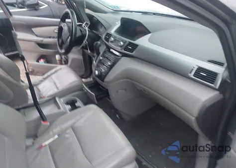 2011 Honda Odyssey Touring/Touring Elite z USA, uszkodzony, nr VIN 5FNRL5H90BB053395